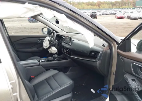 2021 Nissan Rogue Sl Intelligent Awd z USA, uszkodzony, nr VIN JN8AT3CB4MW214300